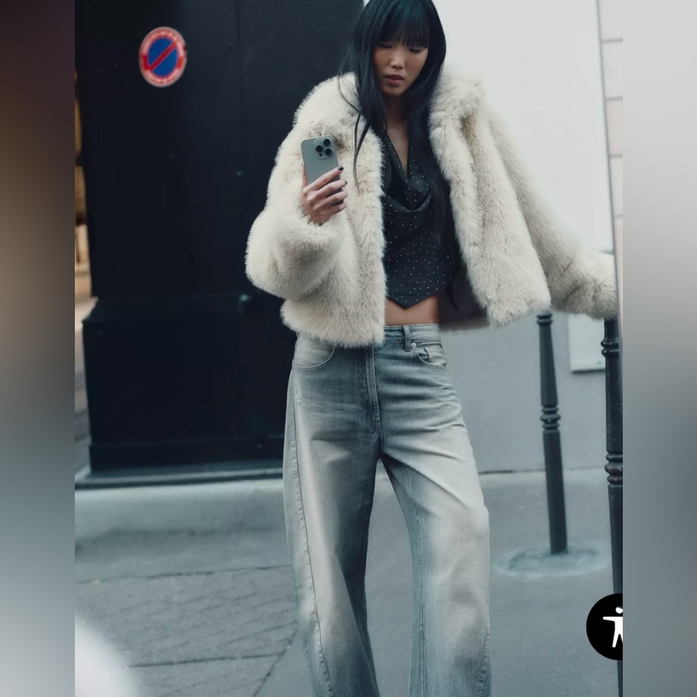 NWT Short Faux Fur Coat